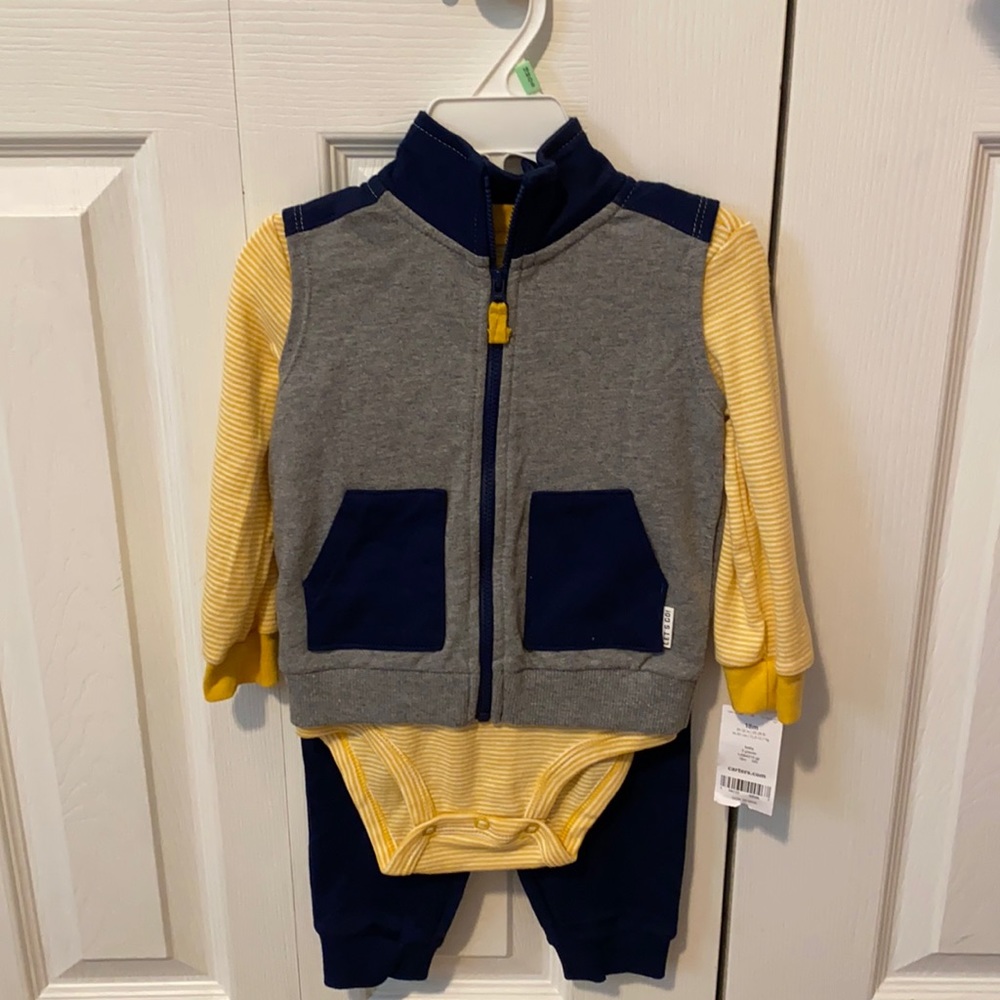 Carter’s 3 piece blue/yellow set